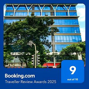 Glitz Hotels Axis International - Nr Iit Bombay & T2